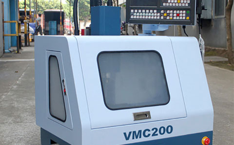 廣東先導(dǎo)VMC200 微型教學(xué)加工中心，功能加大，三軸聯(lián)動