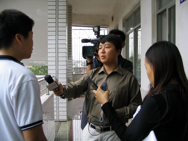 科研周南——課改篇（一） 網(wǎng)頁(yè)設(shè)計(jì)制作課程的創(chuàng)新與實(shí)踐